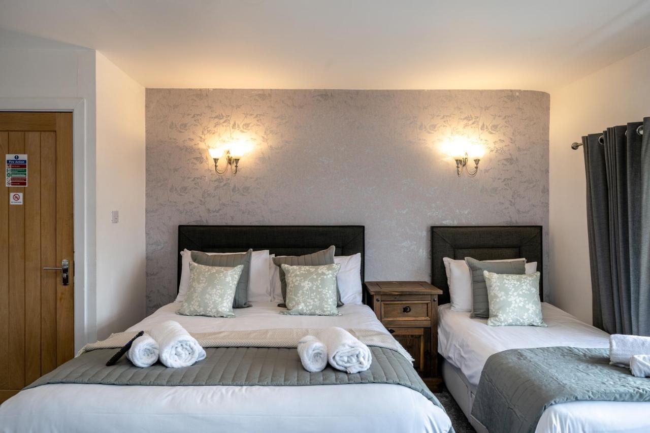 The New Lodge Pontardawe Экстерьер фото
